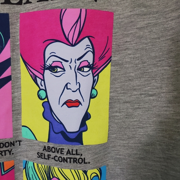 Disney Signs That You’re A Villain Gray Villains Graphic T-Shirt Size M (7-9) - Picture 7 of 10